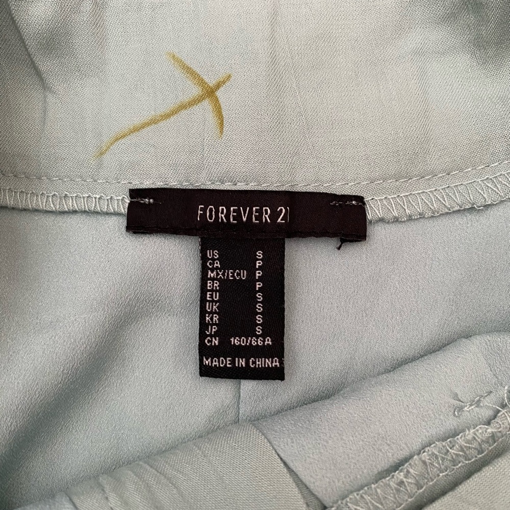 NWT Forever 21 Mint Green Women's Shorts, size S - Picture 4 of 5